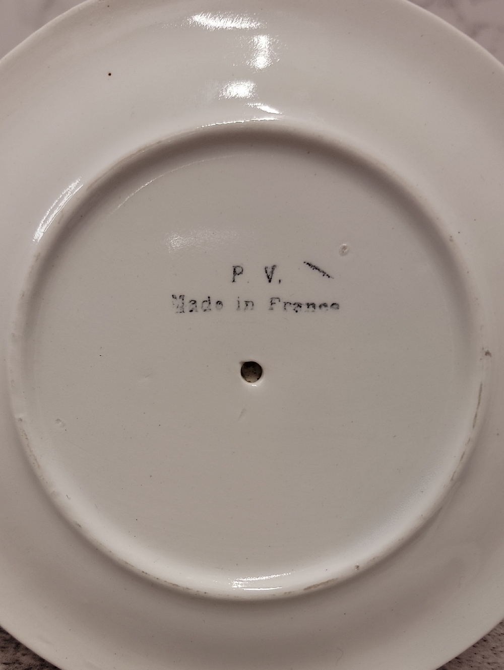 Vintage PV France Sunflower covered dish - Picture 5 of 10